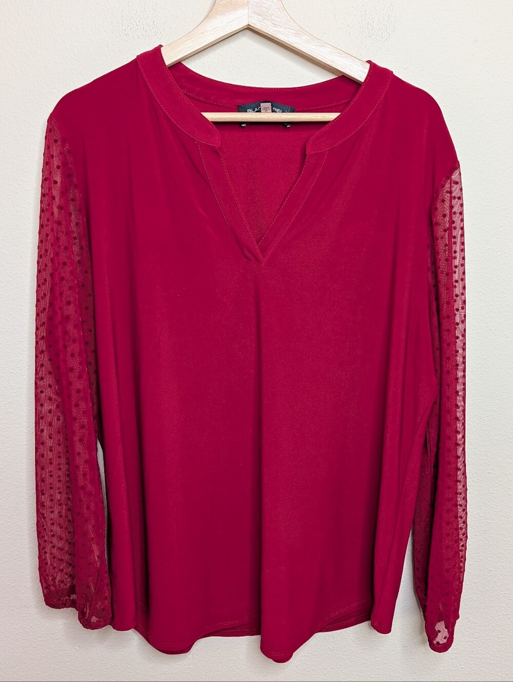 Black Label by Evan-Picone Red Split Neck Blouse Clip Dot Sleeves XL